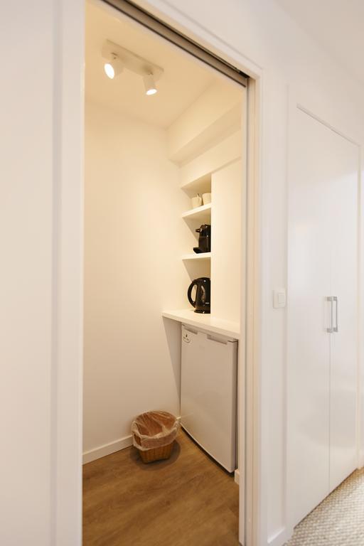 Be And Be Sablon 13 Bed & Breakfast Brussels Exterior photo