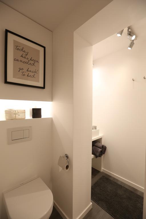 Be And Be Sablon 13 Bed & Breakfast Brussels Exterior photo